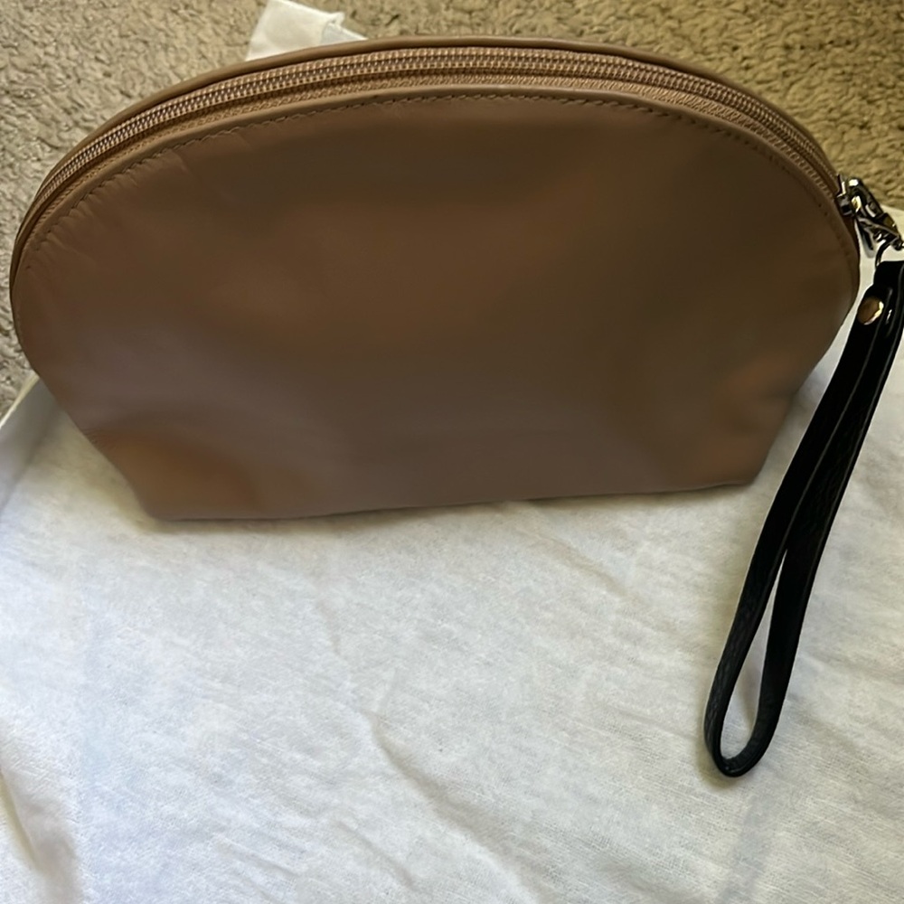 In Pell Valentina Genuine Italian Leather Brown Bag / Travel Bag Zipper